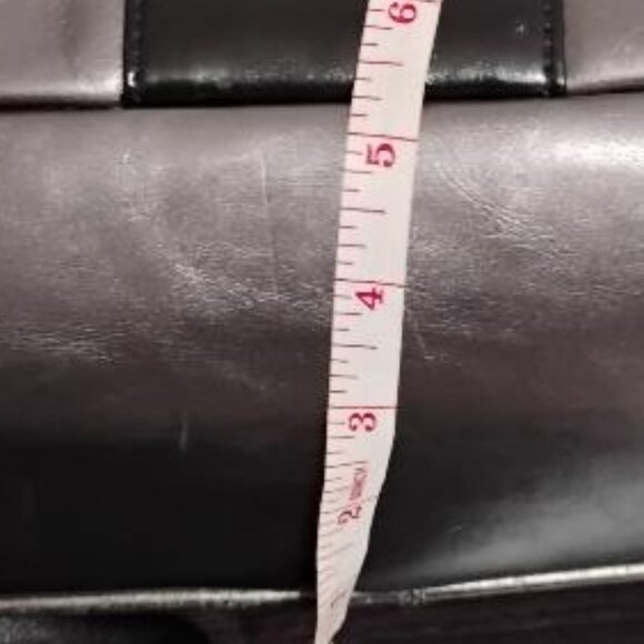 Gianni Bernini Crackled GunMetal Leather Hand/Crossbody Full Zip Around NWOT - Picture 11 of 11